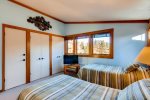 Second bedroom - bedding varies